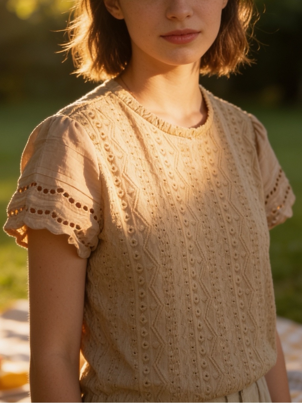 Women's Textured Eyelet Tan Short Sleeve Top - Beige | L